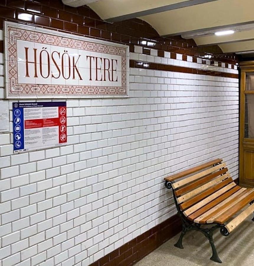 Trendy & Cozy Apartment At Heroes' Square Будапеща Екстериор снимка