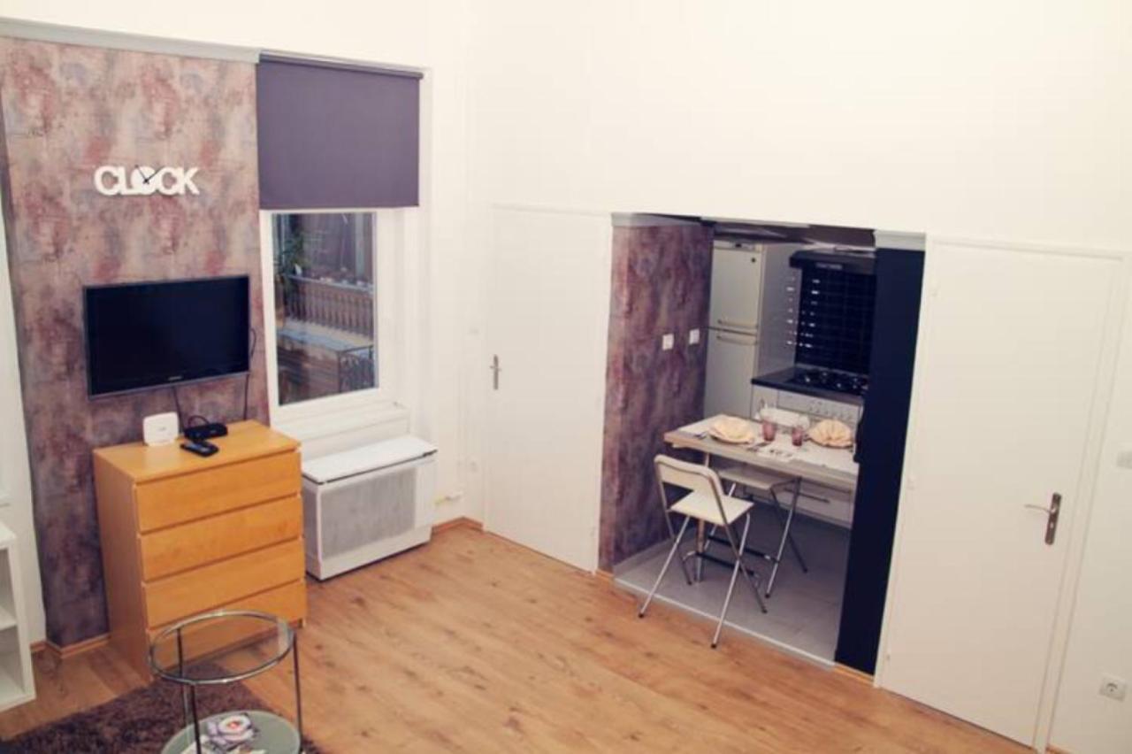 Trendy & Cozy Apartment At Heroes' Square Будапеща Екстериор снимка