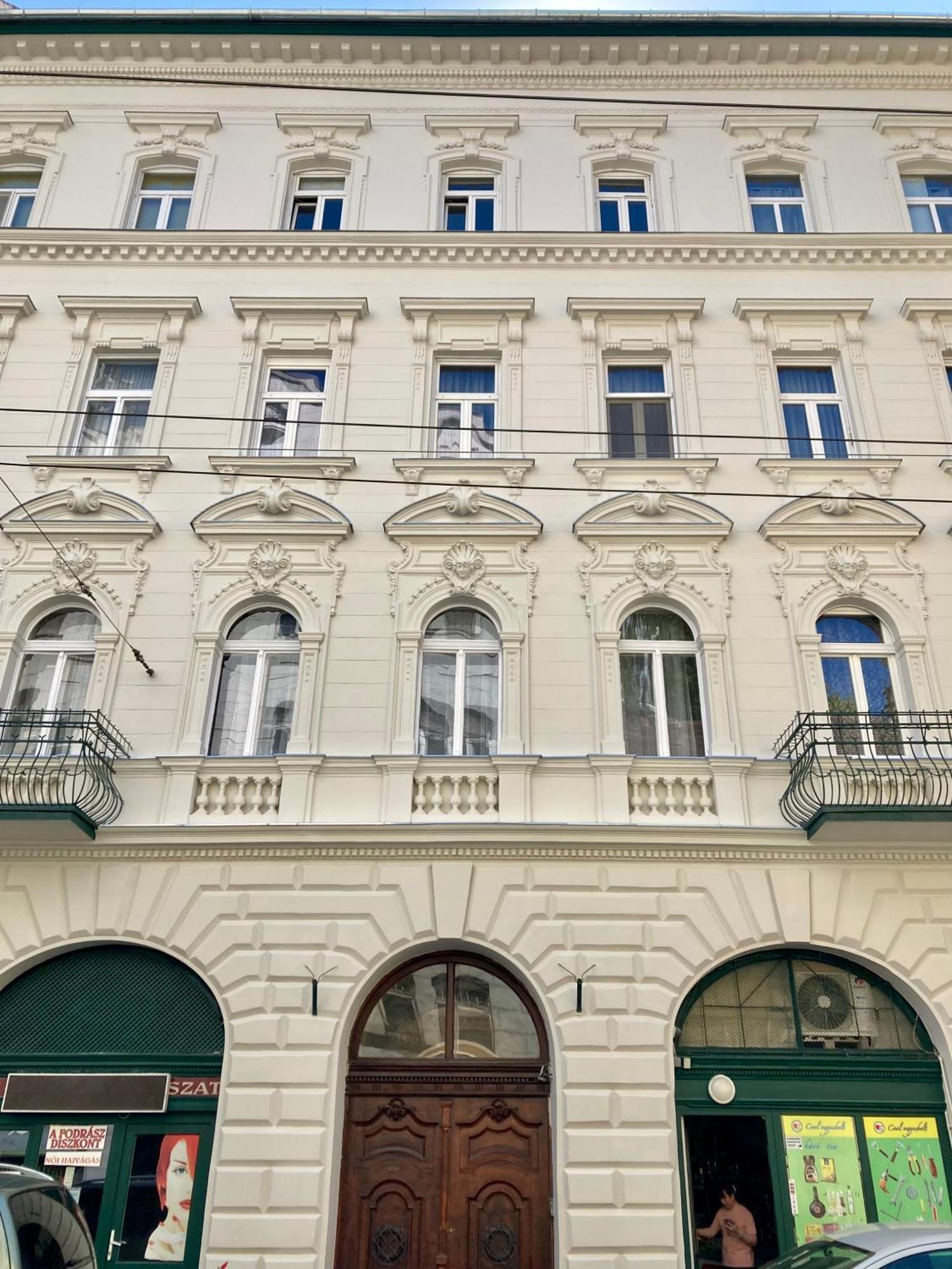 Trendy & Cozy Apartment At Heroes' Square Будапеща Екстериор снимка